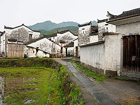 xổ số miền trung thứ tư hàng tuần